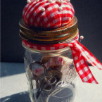 DIY Mason Jar Sewing Kit